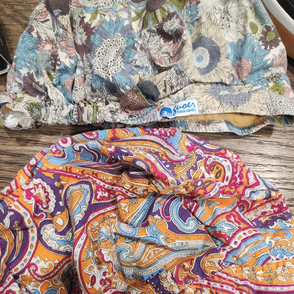 Scrub caps
